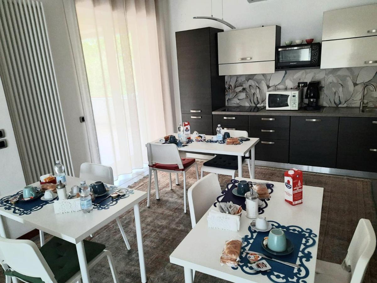يوتْسْوولْ Caprice B&B المظهر الخارجي الصورة